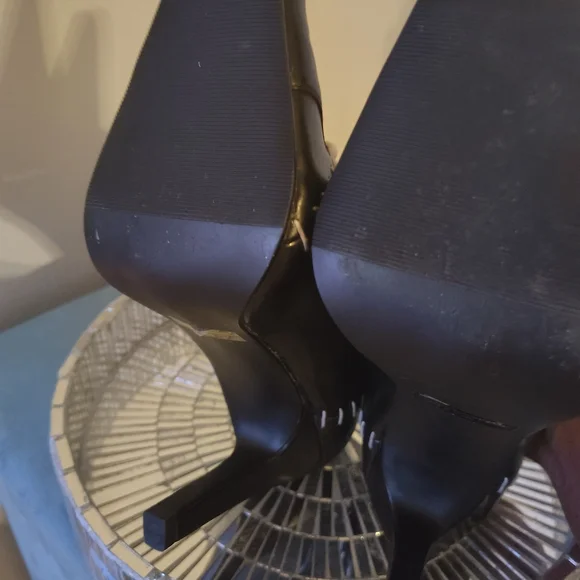 Black Ankle Boots with White Laces - Picture 2 of 4